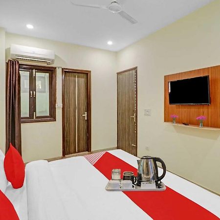 Hotel O Moonshine Near Mohan Estate Metro Station New Delhi Buitenkant foto
