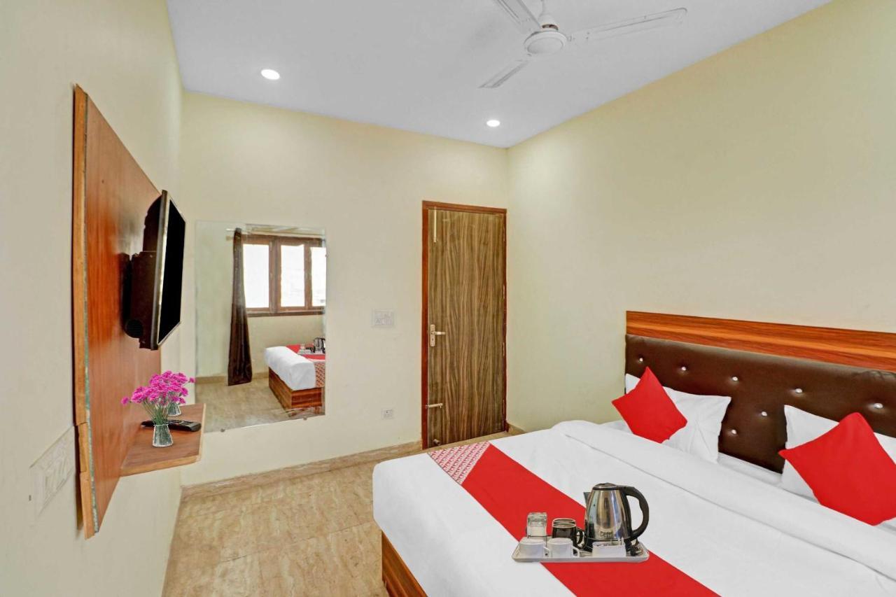 Hotel O Moonshine Near Mohan Estate Metro Station New Delhi Buitenkant foto
