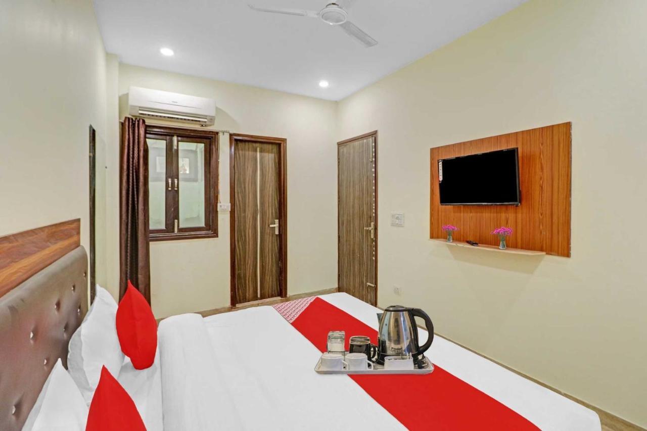 Hotel O Moonshine Near Mohan Estate Metro Station New Delhi Buitenkant foto