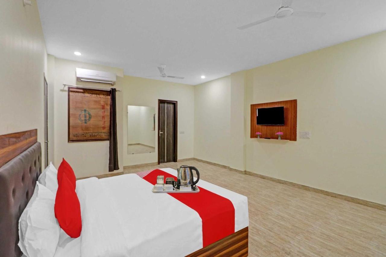 Hotel O Moonshine Near Mohan Estate Metro Station New Delhi Buitenkant foto